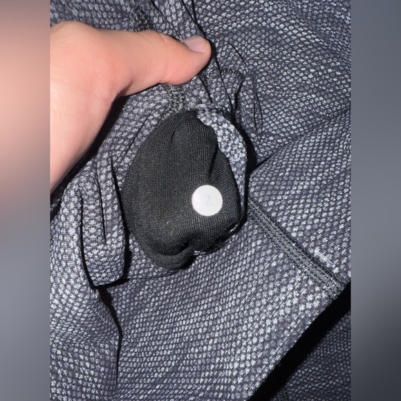 Lululemon Wunder Under Pant (Hi-Rise)
Diamond Jacquard Space Dye Black Slate - Picture 2 of 3